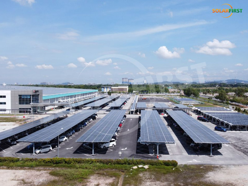 مشروع مرآب السيارات BIPV بقدرة 1.6 ميجاوات في ماليزيا