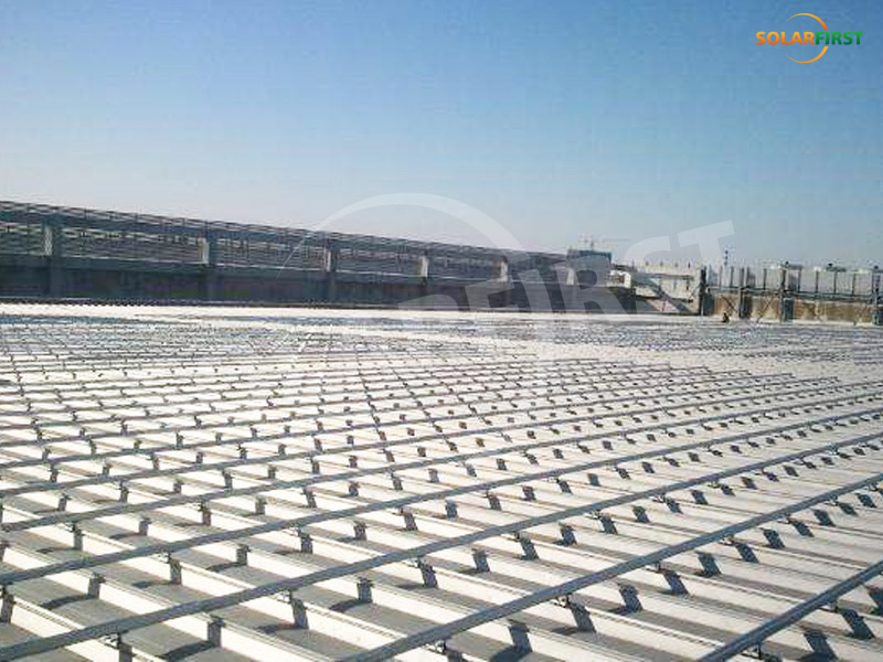 مشروع محطة توليد الطاقة على السطح بقدرة 9.6 ميجاوات في الصين