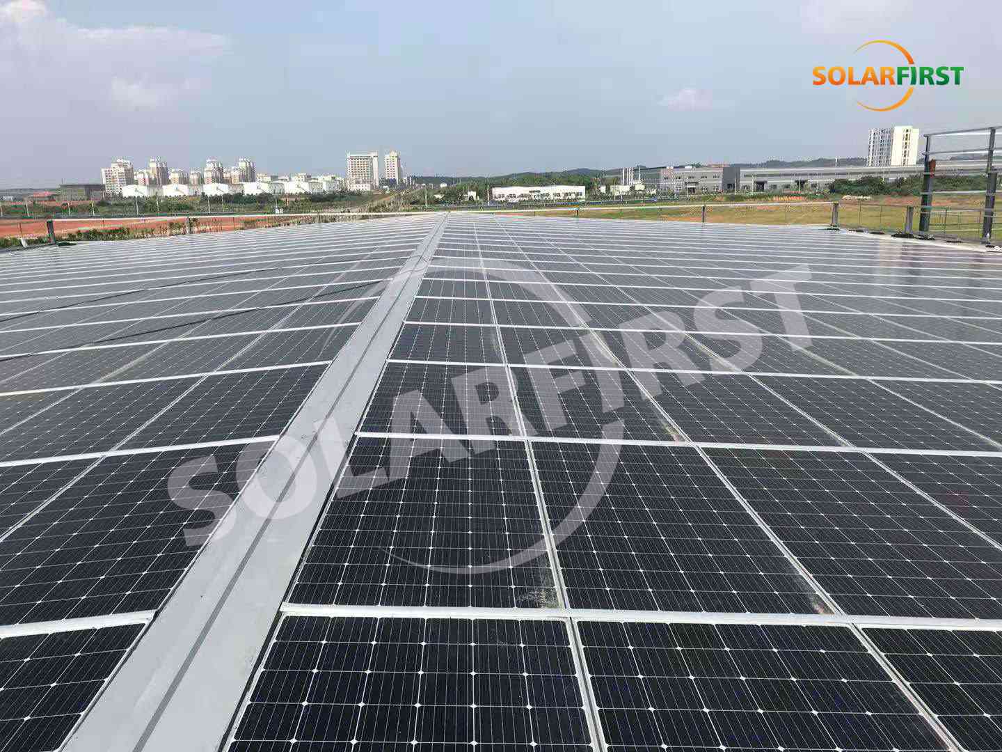 مشروع سقف BIPV بقدرة 5.6 ميجاوات في تشانجيانغ، قوانغدونغ